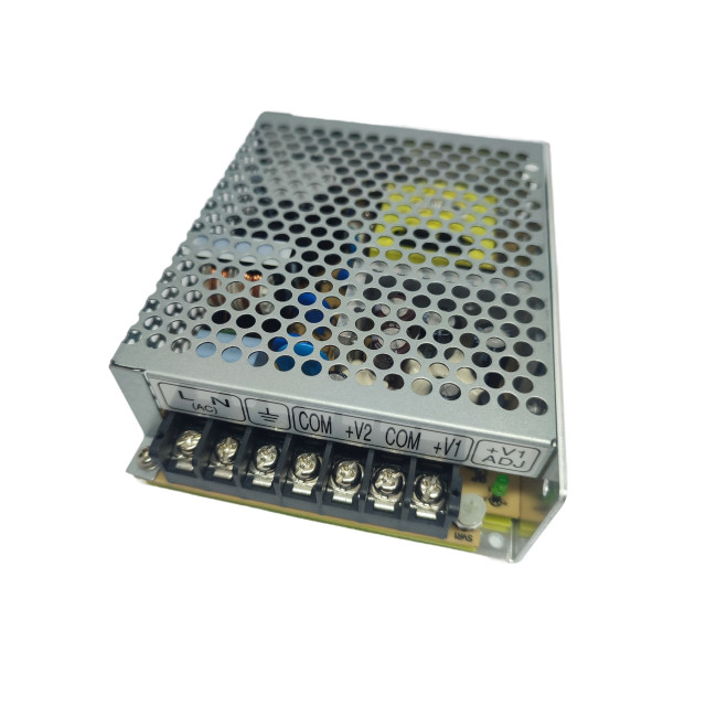 明偉電源供應器 5V / 12V